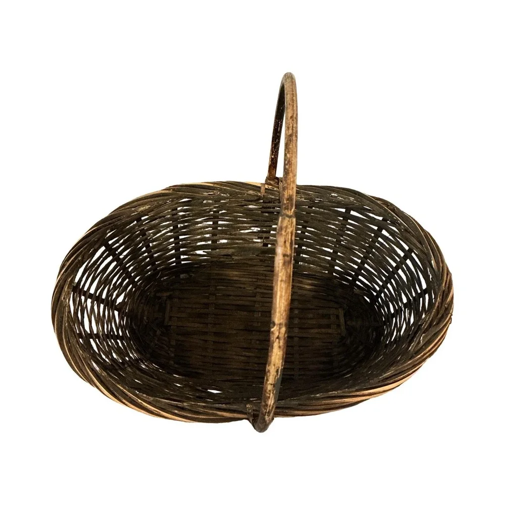 Vintage Wicker Gathering Basket Black Interior Farmhouse Rustic 15x8.75 x 15‎